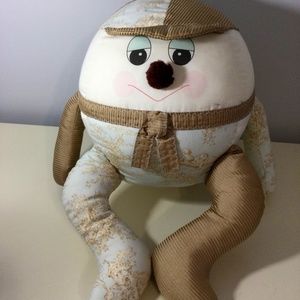 Humpty Dumpty Simply Stuff-It Vintage Nursery Decor